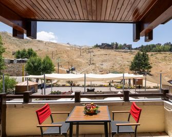 Intercontinental Hotels Mzaar (Mountain Resort & Spa) By IHG - Kfardebian - Balcony