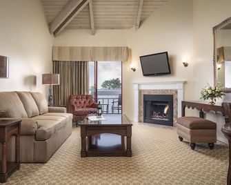 Victorian Inn - Monterrey - Sala de estar