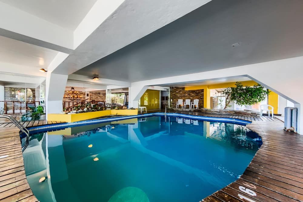 Gran Hotel Las Lajas - וילה קרלוס פז - בריכה