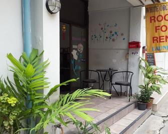 White Orchid Inn I - Bangkok - Patio