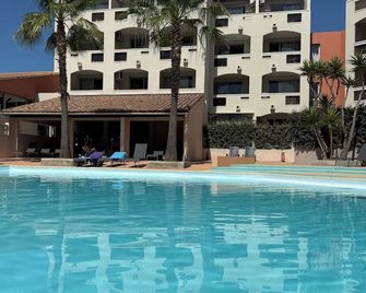 Residence Agathea - Agde - Pool