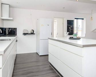8 Person Holiday Home in Thyboron - Thyborøn - Cocina