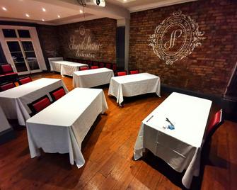 The Corner House Hotel - Taunton - Restaurante