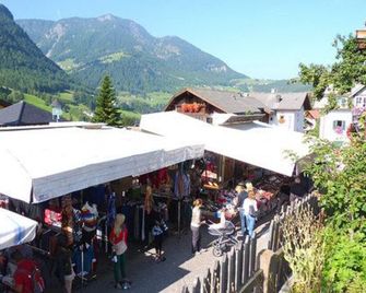 Hotel Fortuna - אורטיסיי - בניין