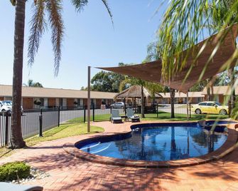 Tea House Motor Inn - Bendigo - Uima-allas