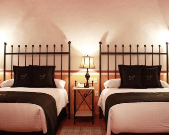 Hotel de la Paz - גואנחואטו - חדר שינה