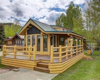 Homey Hideaway Chalet in family friendly Tiger Run, mins from Breckenridge - Breckenridge - Bâtiment