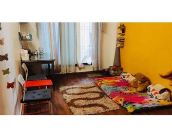 Lovely 1-bedroom home in Navi Mumbai - Navi Mumbai - Bedroom