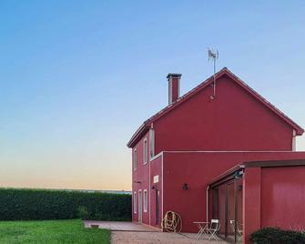 AG Casa Bértoa con jardín y comedor exterior x7 - Queo de Abaixo - Building