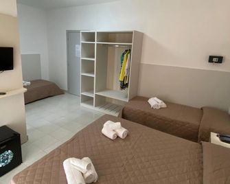 Hotel Bahia - Caorle - Bedroom