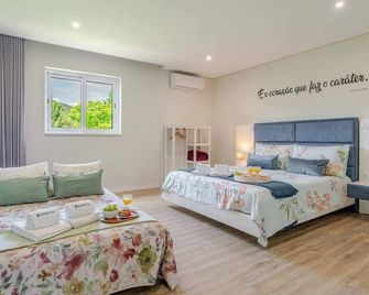 Ladeira Suites, a Douro Retreat by HostWise - Santa Marinha do Zêzere - Bedroom