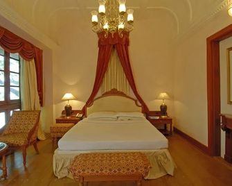 Bolgatty Palace & Island Resort - Kochi - Sovrum