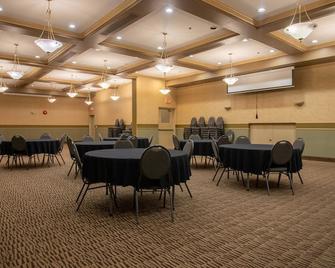 Prestige Aberdeen Lodge Kamloops - Kamloops - Meeting room