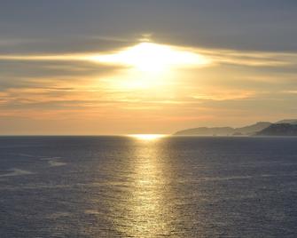 Beachfront: Magnificent 2-bedroom apartment on the Costa Tropical (Andalusia) - Salobreña - Plage