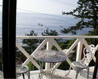 Hoshi Hotel - Izu - Parveke