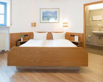 Akzent Hotel Meerfräulein - Wemding - Slaapkamer