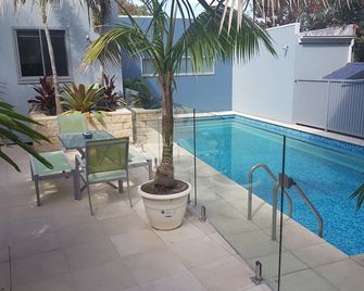 1 Br Beachside Retreat With Lap Pool - Close To Coogee Beach - Maroubra - Piscina