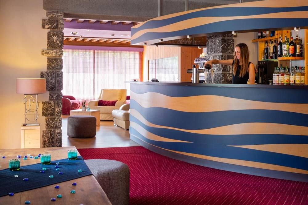 Hôtel Les Grillons - Talloires-Montmin