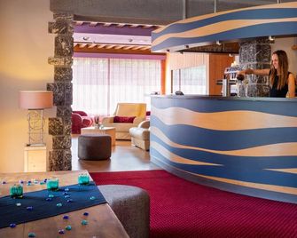 Hôtel Les Grillons - Talloires-Montmin