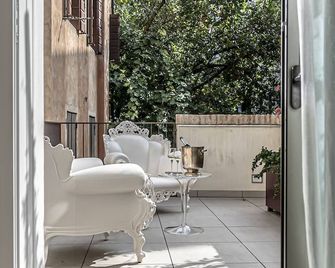 Leoni DI Collalto Palace - Trévise - Balcon