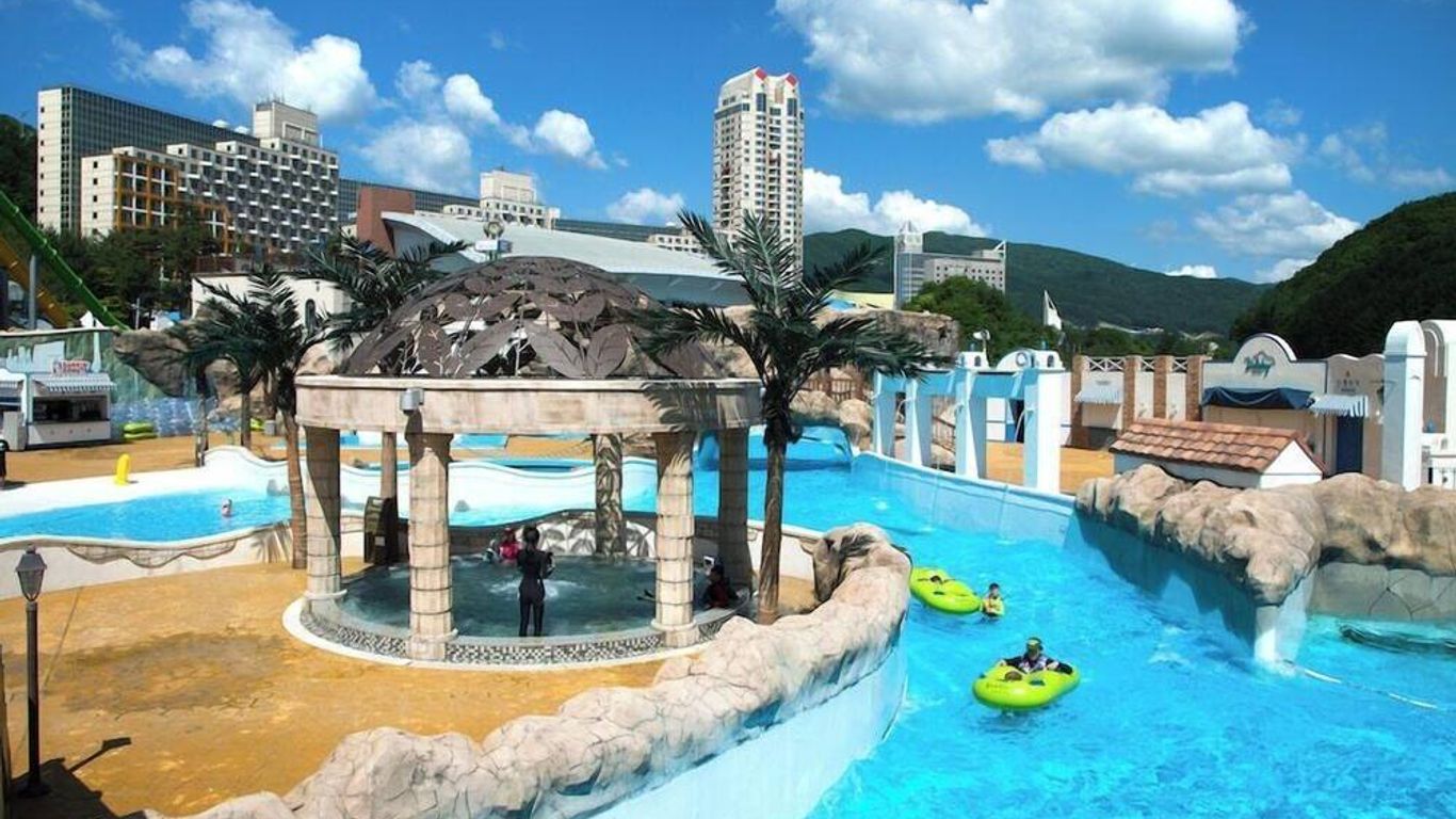 فينيكس ريزورت بيونجتشانج