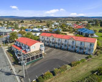 Amoshouse & Swansea Ocean Villas - Swansea - Gebäude