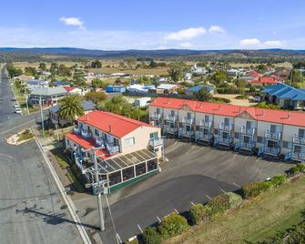 Amoshouse & Swansea Ocean Villas - Swansea - Gebouw