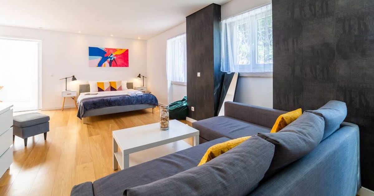Industrial Lisbon Apartment 3