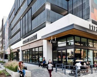 Home in heart of Denver - Steps to Rose Medical - Denver - Edificio