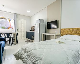 Aptos e Studios de frente para a Lagoa da Conceição SDR - Florianopolis - Bedroom