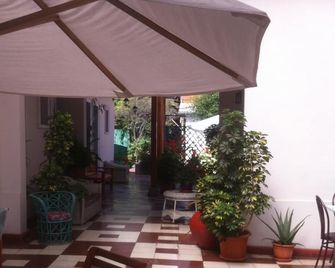 Hotel Del Cid - La Serena - Patio