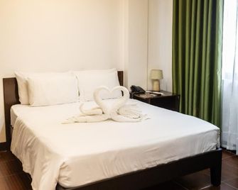 Palmbeach Resort Mactan Cebu powered by Cocotel - Lapu-Lapu City