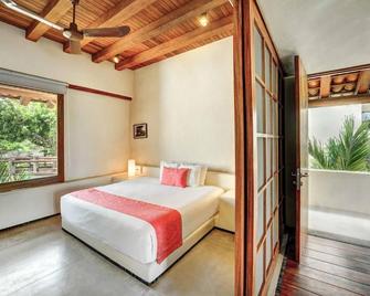 棕櫚海濱別墅酒店 - 芝華塔尼歐 - 錫瓦塔塔內霍 - 臥室