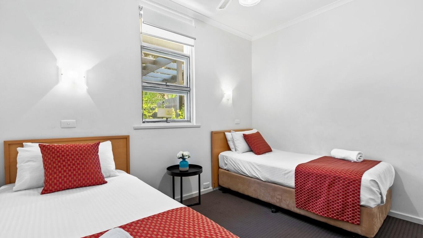 Taft Apartments