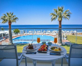 Acrotel Lilyann Boutique Hotel - Elia Nikitis