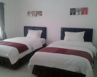 Meuthia Homestay - Sawah Lunto - Habitación