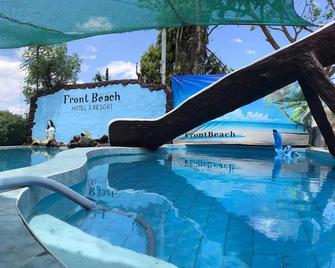 Front Beach Hotel & Resort - Balete - Pool