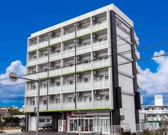 Mr.Kinjo In Okinawa Kitainter - Okinawa