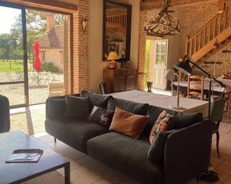 Large farm in the heart of Sologne - Neung-sur-Beuvron - Sala de estar
