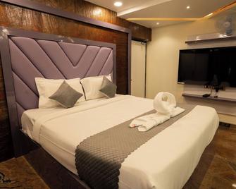 Sid Royale - Hyderabad - Schlafzimmer