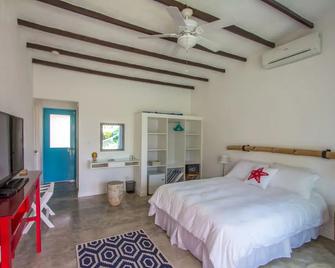 Arganama Guesthouse - Playa Coronado - Habitación