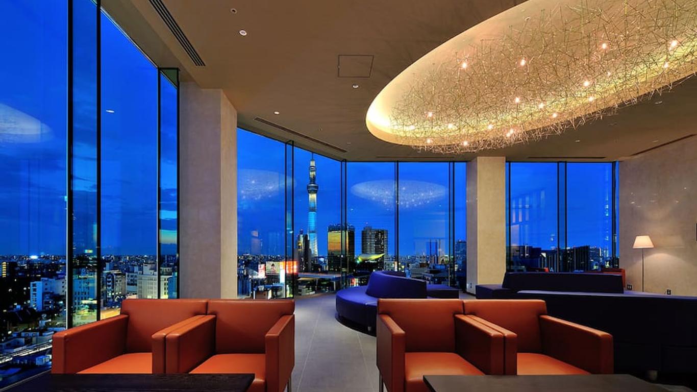 ذا جايت هوتل كاميناريمون باي هوليك