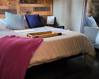 Comfy Loft Retreat Above the Pines - Prescott - Bedroom