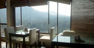 Hotel Ganesha Inn Ganga View - Rishikesh - Restaurant