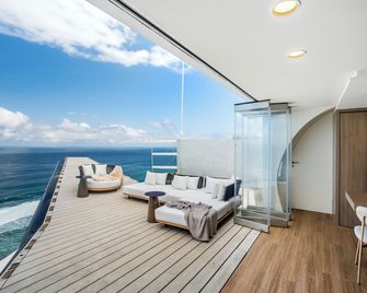 Private Jet Villa Uluwatu - South Kuta - Balcony