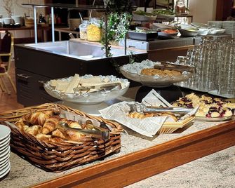 Hotel Sommelo - Kouvola - Buffet