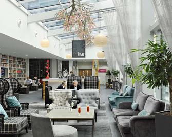 راديسون بلو هوتل إيست ميدلاندز إيربورت - ديربي - ردهة