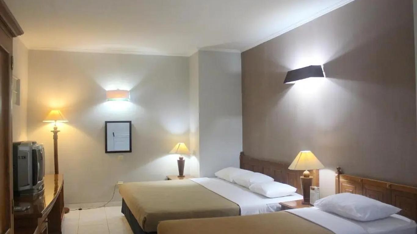 Hotel Winotosastro Garden