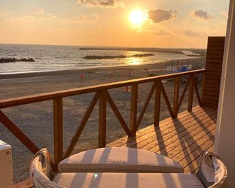 Love & Peace Resort - Shima - Balcón