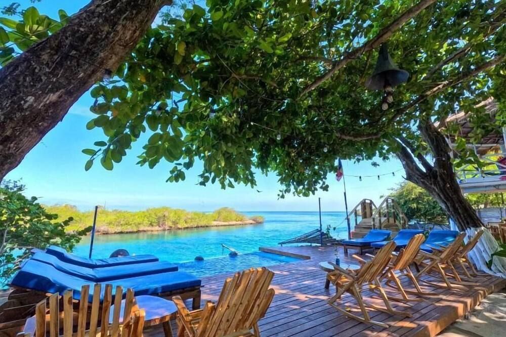 Hotel Isla Mulata - Isla Grande del Rosario